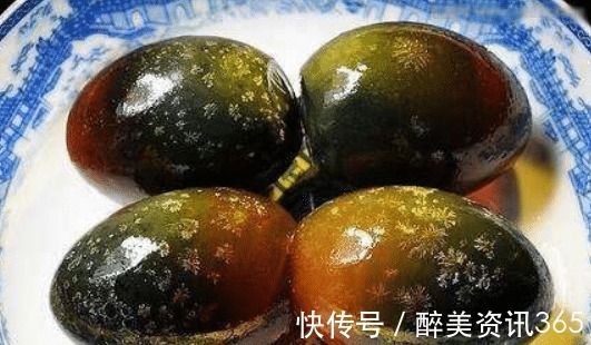 凉拌皮蛋|凉拌皮蛋，这3种料缺一不可，看起来漂亮，吃起来香，还很入味