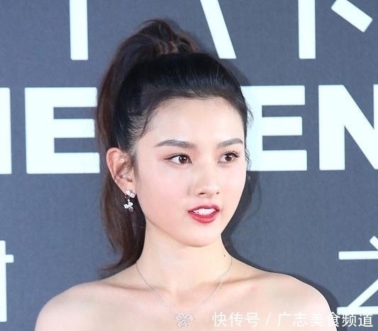 头发|“炸毛”的女生不用怕!发量多才好做造型,这些都很美!