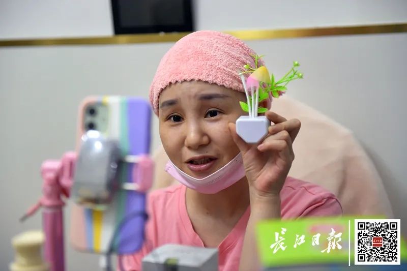 化疗|32岁湖北姑娘患肺癌4年，拍500条“抗癌日记”，最大的心愿就是能活到60岁