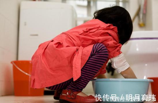 珍惜|10岁男孩“自助式”生活火了，刷碗挣钱吃饭，早起父母就“失踪”