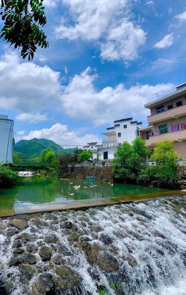 全球最佳旅行地出炉！它是中国唯一上榜的城市，比苏杭还安逸，美到窒息！