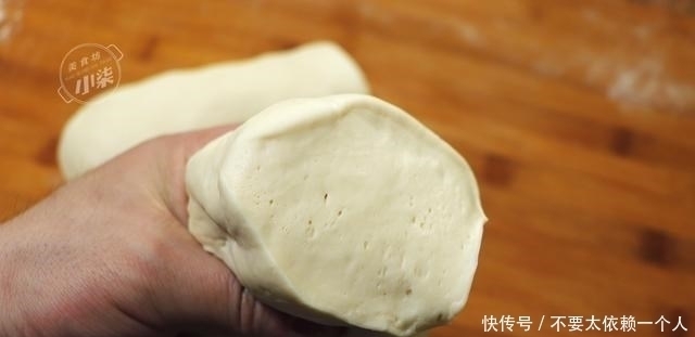 蒸包子|蒸包子时，别再直接上锅蒸了，记住3个诀窍，包子松软好吃不塌陷