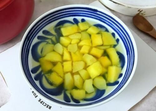 苹果和它一起煮,等于天然“止咳汤”,止咳润肺,秋天不咳嗽