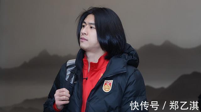 力挽狂澜|艾克森无缘代表国足出战十二强赛,张玉宁将挑大梁,值得期待