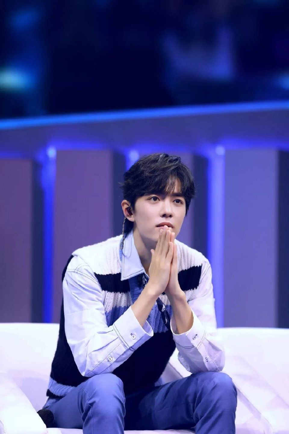 肖战救场《浪姐2》,参与成团夜直播比赛,网友:熬夜也去看!