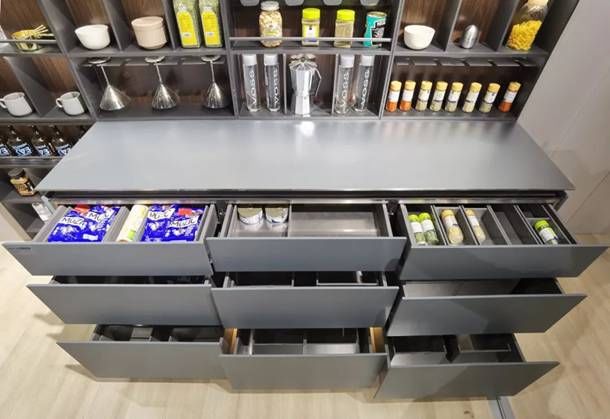 百能|OPEN×后现代┃百能不锈钢橱柜，再一次创造无限视觉冲击