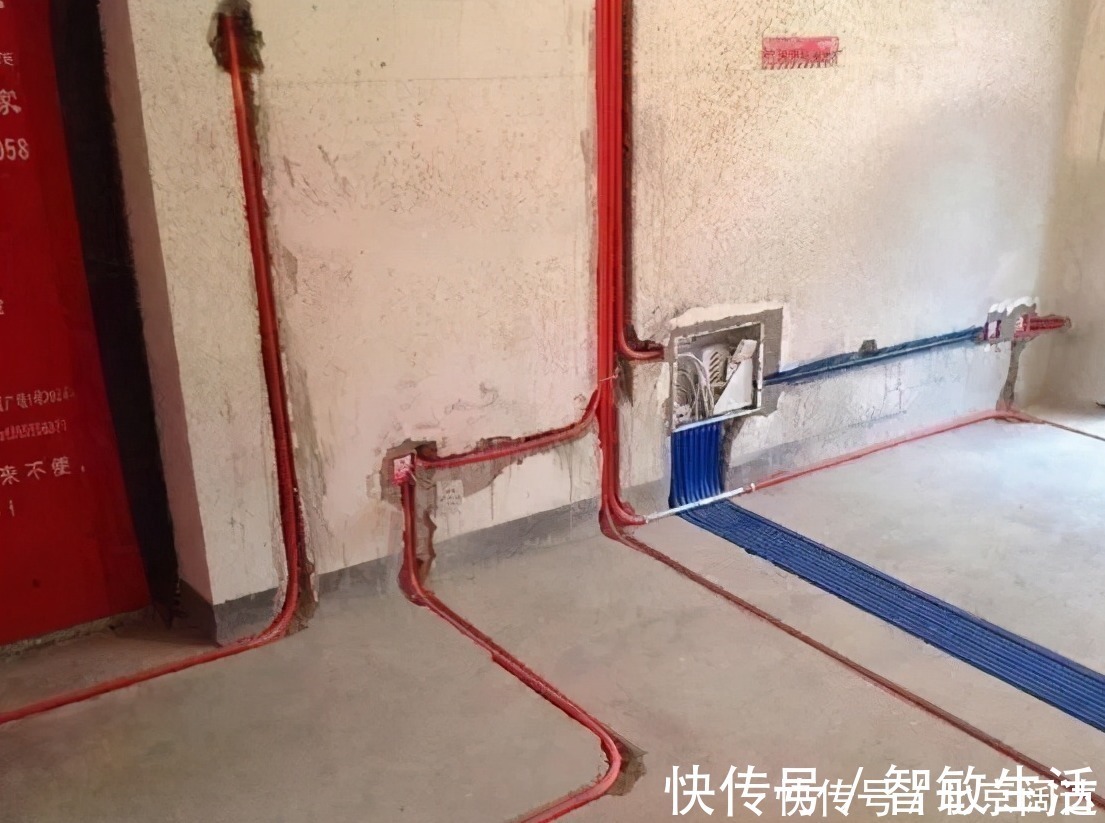 飞墨君|水电走顶好还是走地好?别被装修师傅忽悠了