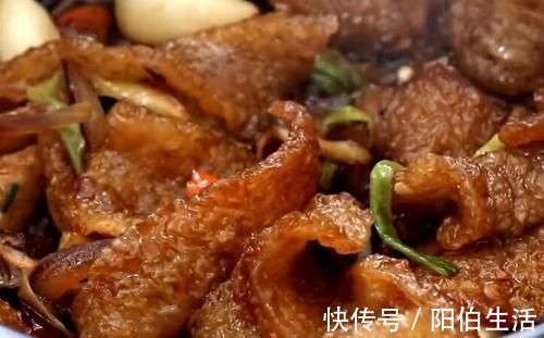 冬天,宁可不吃猪肉,也要吃它,锅中一焖鲜嫩筋道Q弹,比吃肉香