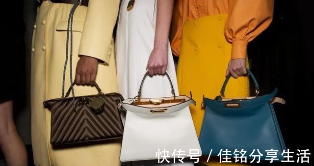 peekaboo 无论时尚圈的风怎么刮,Fendi这个包包都永不过时!