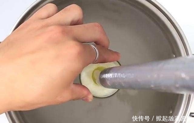 奇葩|鸡蛋的奇葩吃法,第一次见到,真是脑洞大开