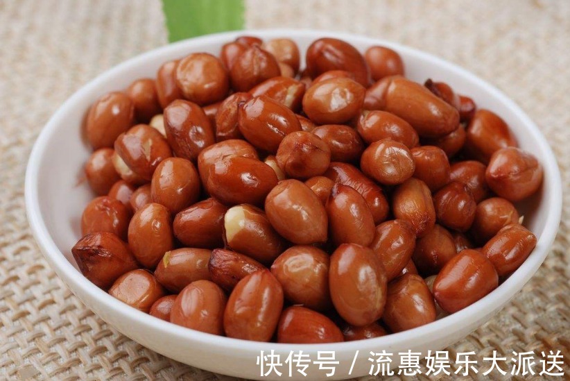 可口|炒花生米,只用油炒就错了!多一步操作,香脆可口,放7天不返潮