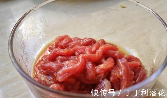 天冷就馋酸汤牛肉，味道酸爽，吃了还想吃，解馋又下饭！