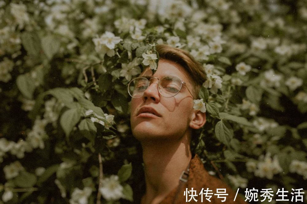 “北大毕业,公开羞辱杨幂没文化”,恃才傲物的下场就这样……