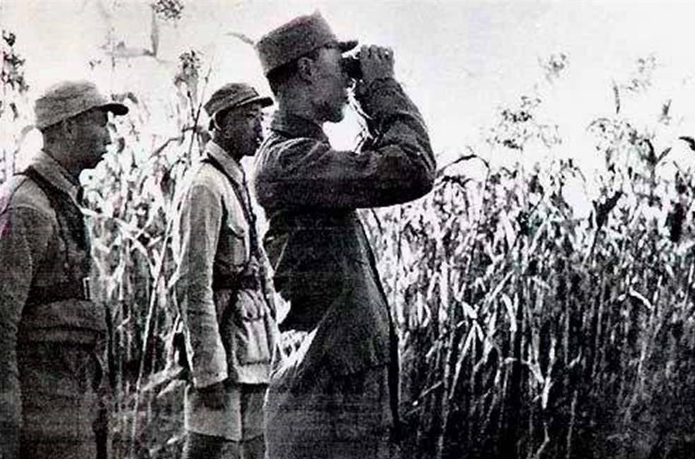 八路军第|抗日战争时期，120师曾同时存在两个358旅，旅长分别是谁？