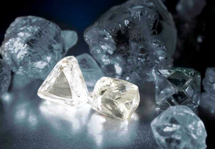 星辰之爱","m":"def4a8b1a0ed2415131f21301041fe75913031fa","nlabel":"stat_3313404092:zm.news.so.com:5riv56aP54+g5a6dMTk5Ng==,pageType_zmt:purephv,glevel_3","ntag":"tfashion;sfashion_时尚;keconomy_1:黄金;keconomy_1:《星辰之爱