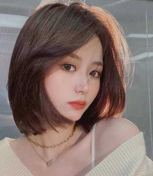 有种颜值叫女生“换发型”，今年流行这几款发型，美得惊艳又高级