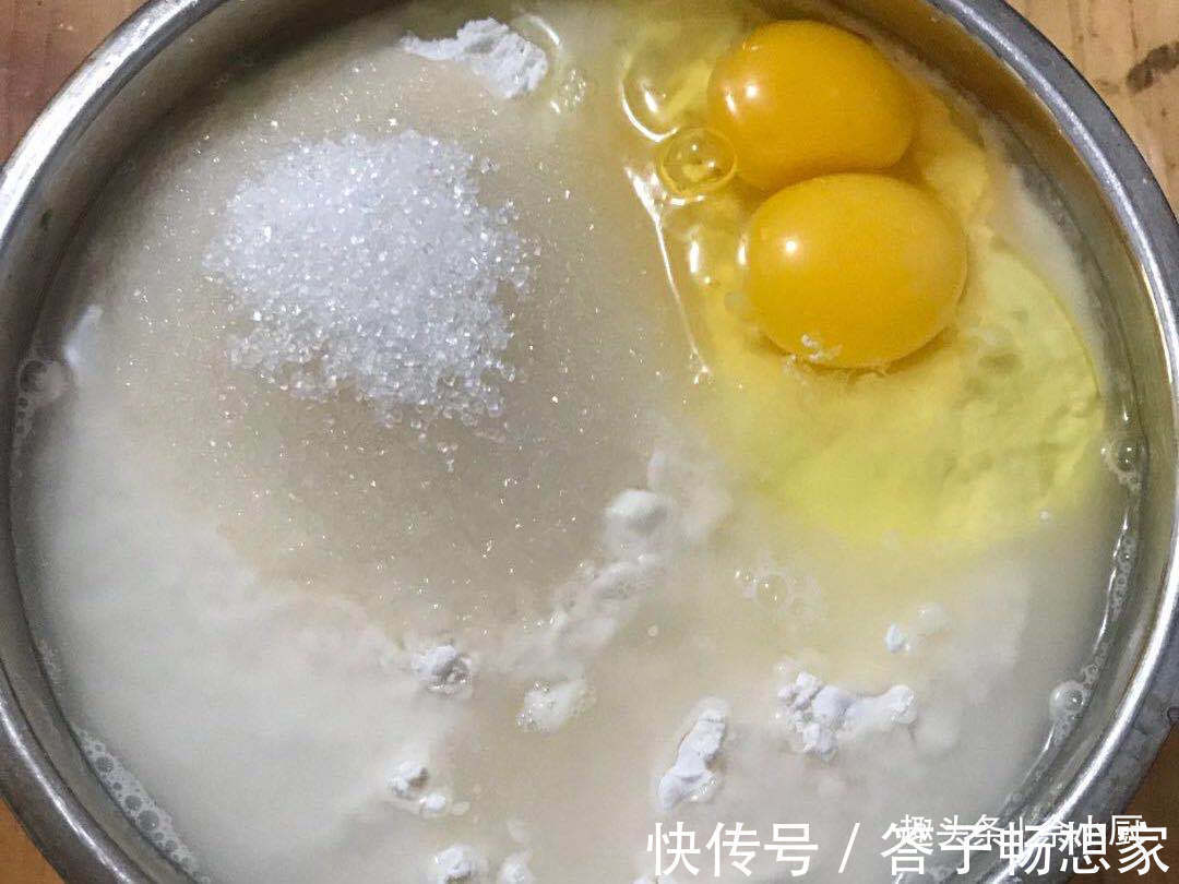 黄油|做面包时,不用烤箱,多加一步就能快速揉出膜,蒸好的面包松软拉