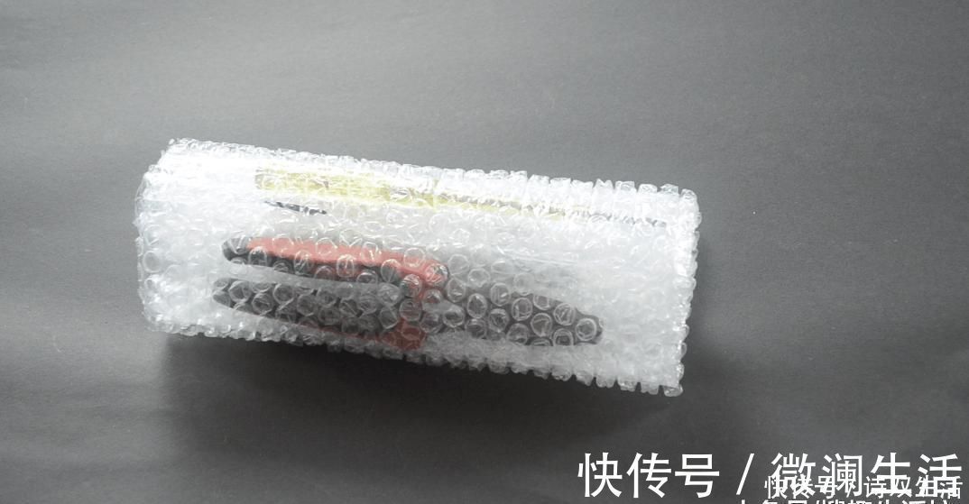 快递箱|快递箱里的气泡垫别扔了, 没想到它作用这么大, 家家户户用的到