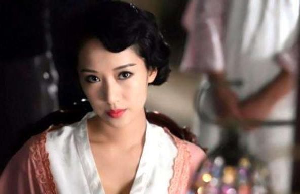 露兰春便|她22岁嫁给54岁老头为妻，3年后卷走家产与人私奔，38岁凄惨去世