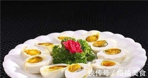 美味|咸鸭蛋好处多，美味也要悠着点！