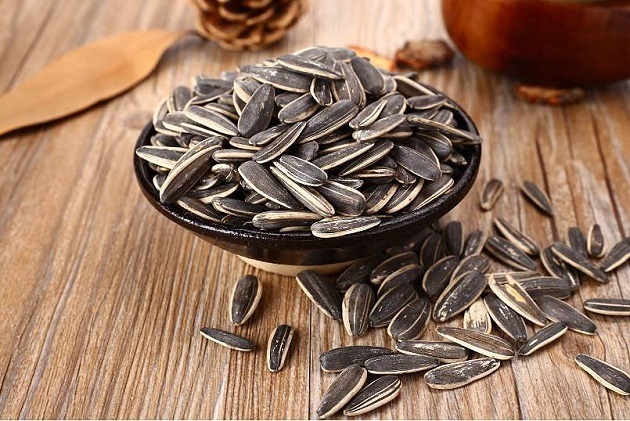 睡眠质量|长期失眠,身体受不了多吃4种天然食物,养心安神,远离失眠