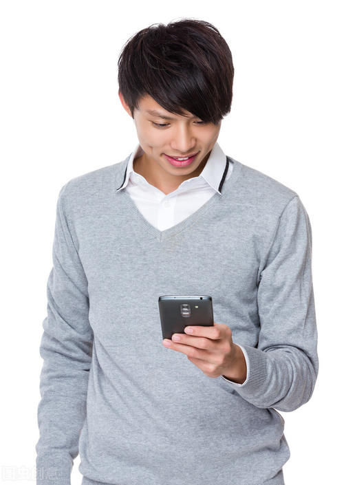 3个毛衣搭衬衫的组合，让基本款穿出不同风格，通勤穿搭可以更有趣好看