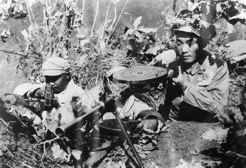 摄影组组长|来自朝鲜战场的影像笔记