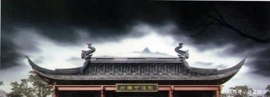 宁国府|《红楼梦》中焦大曾为贾府立下大功,不能自强自立反而自取其辱