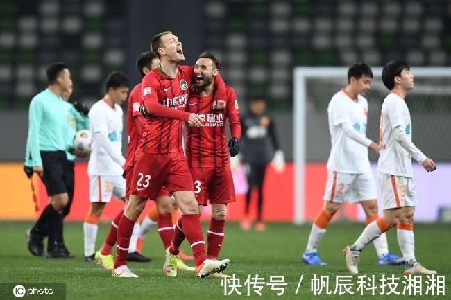 武汉|多拉多头球舒尼奇进球被吹 河南嵩山1-0武汉