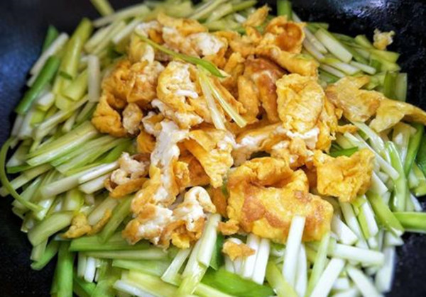 排毒|女人想瘦又管不住嘴，多吃这道“洗肠菜”，排毒养颜，越吃越长寿