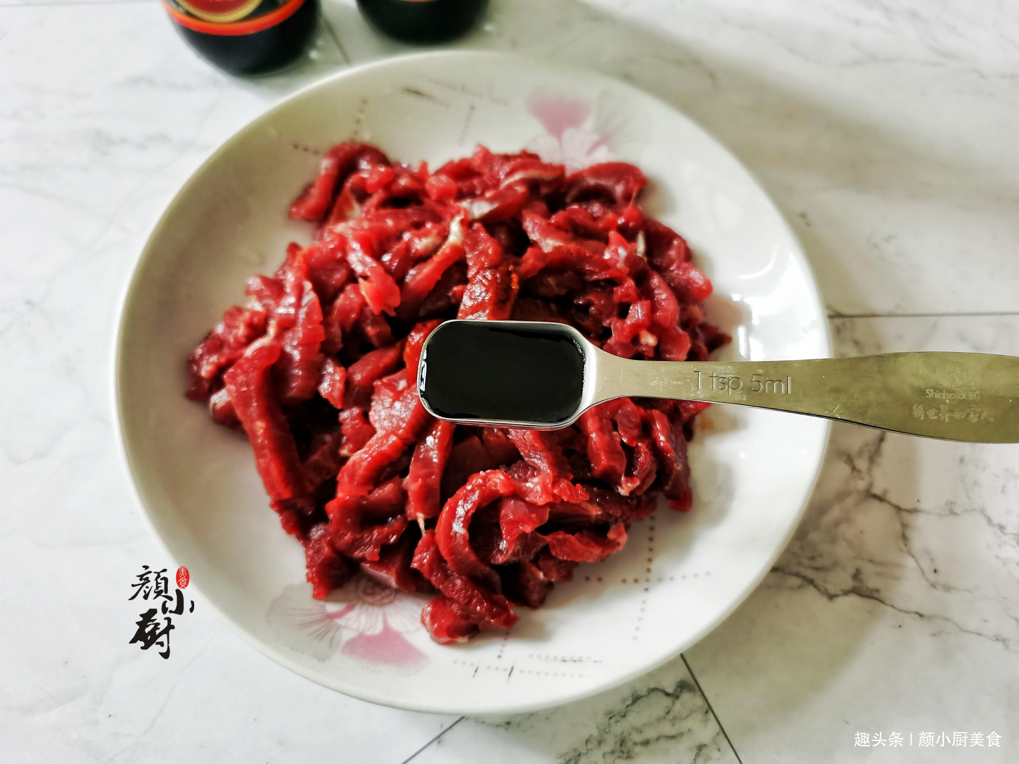 炒牛肉时,万万不可直接下锅就炒,多加这一步,牛肉鲜嫩更好吃