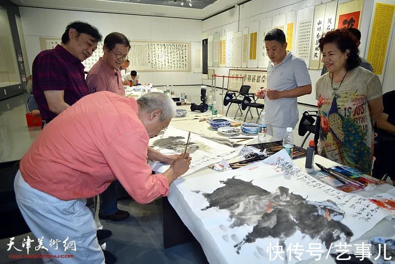 蓝天救援队|孙荣刚师生展滨海圆满收官呈两大看点：书画致敬英雄 收李建华为徒