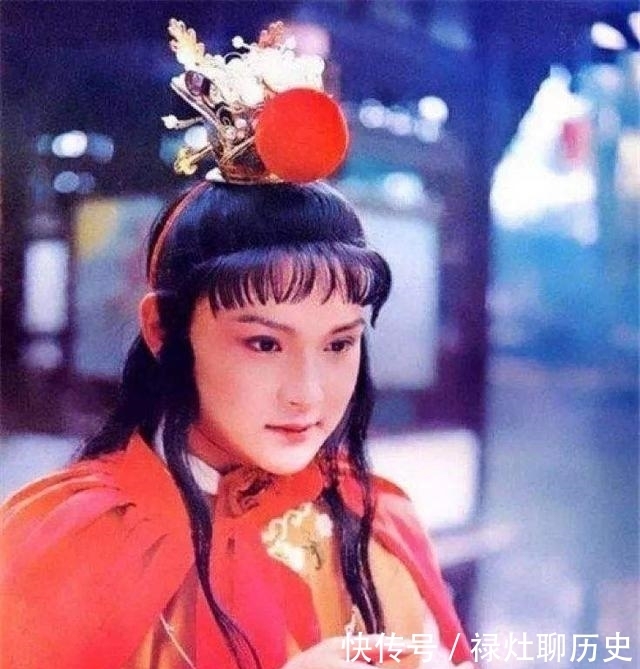 浅谈红楼:从文化视角,分析贾宝玉的“古今不肖无双”