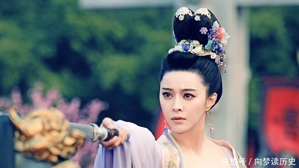 李世民|武则天跟随李世民12年未孕，嫁给李治却生了6个，是什么原因？