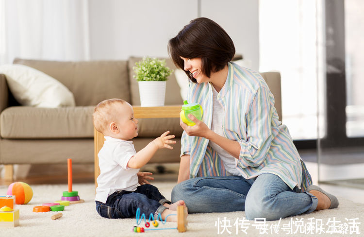 幼儿园|娃睡前一小时,家长做到“4坚持3避免”,让孩子聪明自信长更高