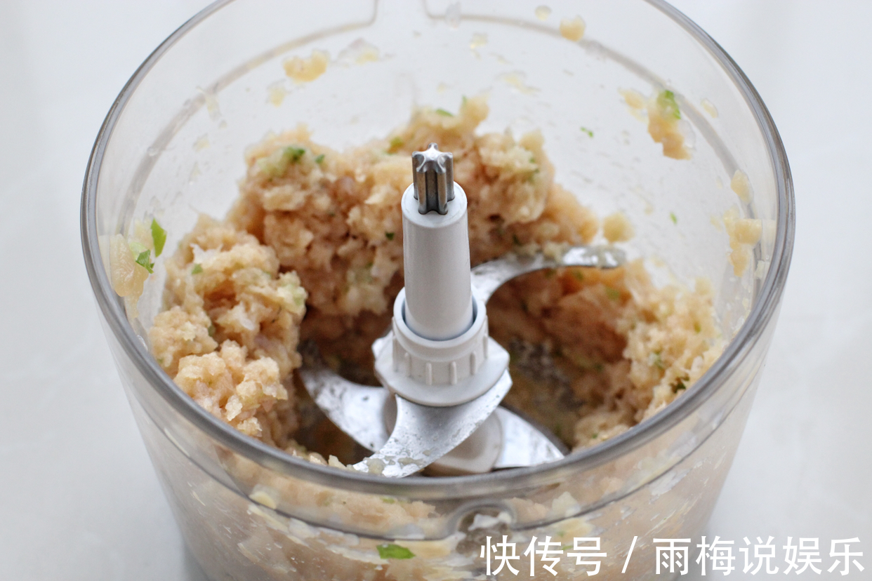 好吃还不长肉的早餐饼，我家隔天做一次，十分钟出锅，上桌就秒光