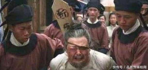 古代人被诛九族时为什么都不逃跑?都是傻子吗?其实逃的人才傻