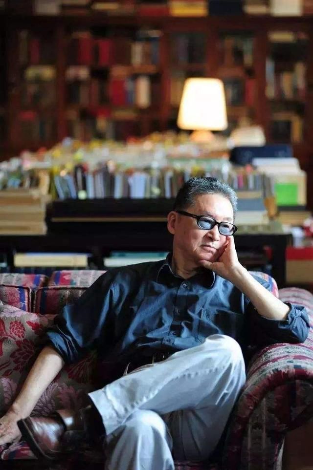 李敖05年捐35万,要求北大立胡适雕像,但是这尊雕像至今未立