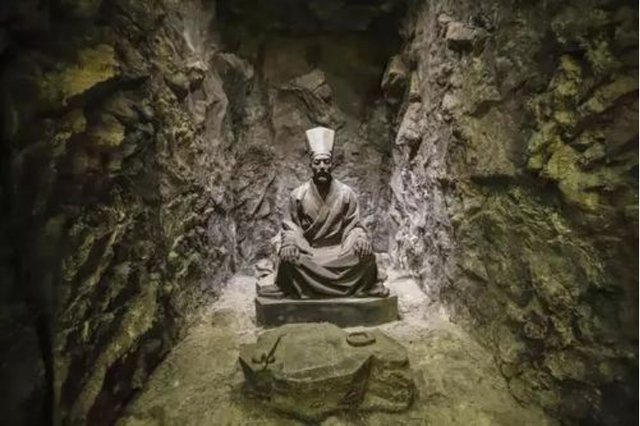 后半生$王阳明:想要后半生享福,靠的不是钱和人脉,牢记这两个锦囊足矣