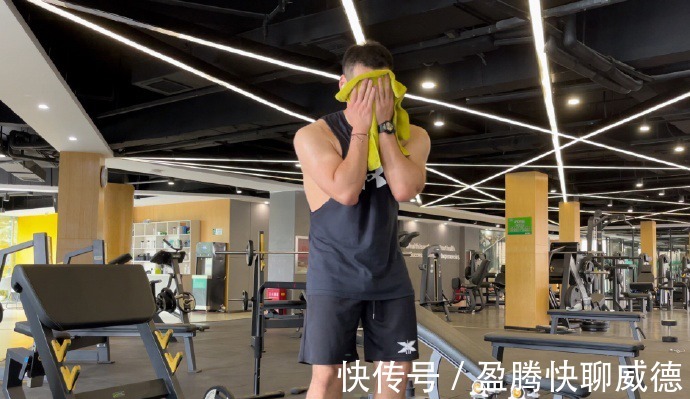 爆棚|又壮又帅的肌肉小哥,练就霸气麒麟臂,荷尔蒙爆棚,男友力十足!