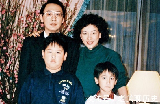 汤君年|汤臣一品少东家坐拥133套房产，身价过百亿，却将赚钱当爱好