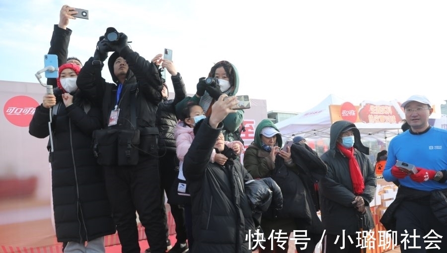 新年|跑进新年!2022年第一“跑”打响