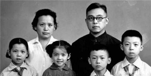 终身|她家中来信:母病速归,未婚夫:别去,是圈套!她不信终悔恨终身