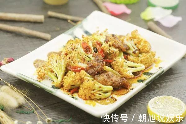 一荤两素,味道鲜美,午餐的好帮手,一家人美美的