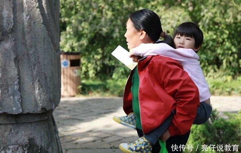 孩子从小和老人睡,长大后性格会有什么不同?