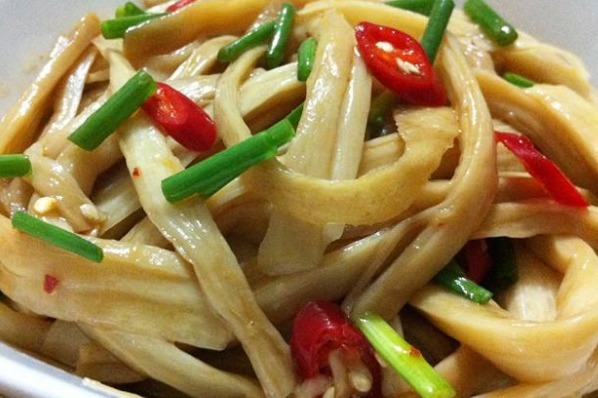 祛皱|女性害怕老得快，就要常吃3道菜，不仅抗衰祛皱，还有不少好处