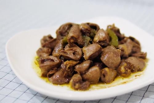 原来鸡肝还能这样吃,买5块钱的鸡肝做一盘,比烧烤还解馋过瘾