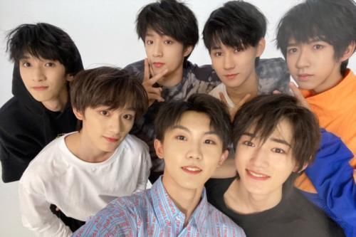 官方出手后，时代少年团遭遇两大问题，TFBOYS的辉煌成绝唱