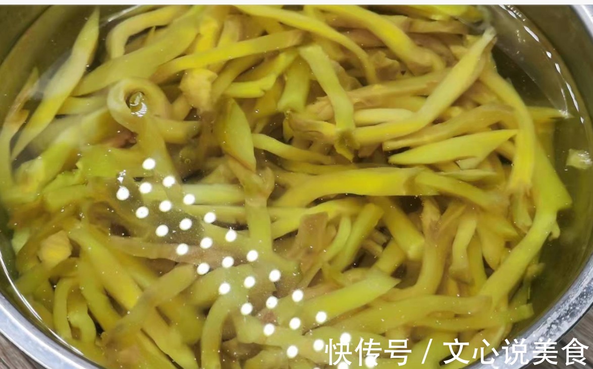 榨菜炒肉丝的经典做法,色香味俱全,这就是干饭人的下饭菜!