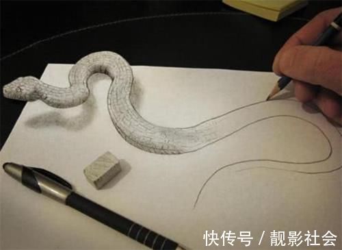 学霸$美术学霸作业火了,老师看完难辨真假,网友:太逼真了